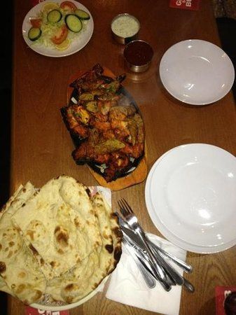 Merrymaid Bar & Grill